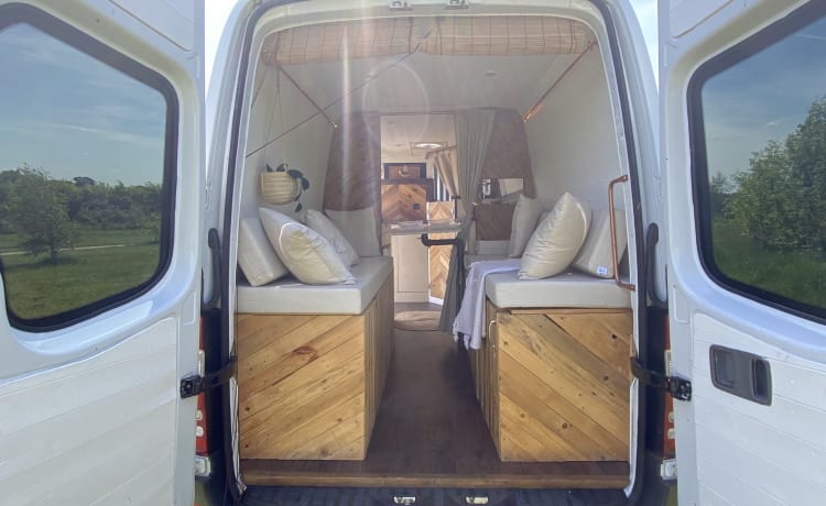 Boho  – Unieke luxe interieur ontworpen camper