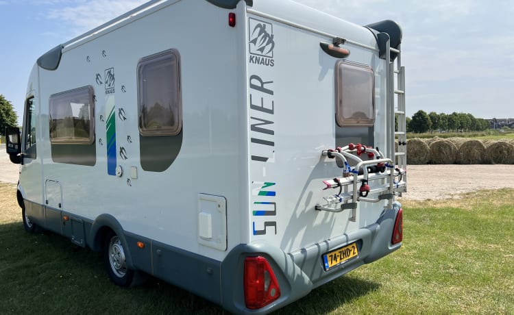 Topper – 6 pers Fiat Knaus Camper 2.8 huisdieren toegestaan