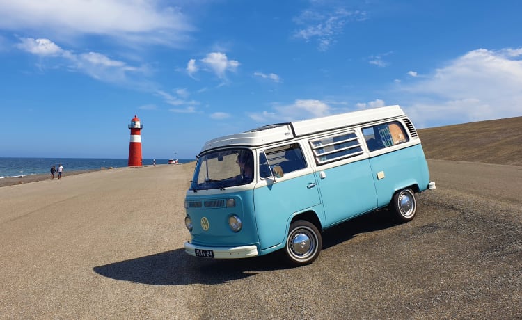 Brum – Volkswagen T2 bleu bébé avec 6 cylindres