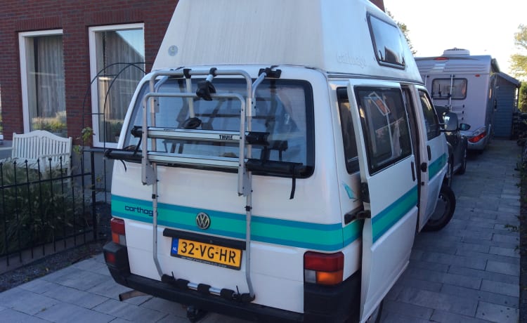 2p Malibu Carthago Volkswagen Bus camper from 1992