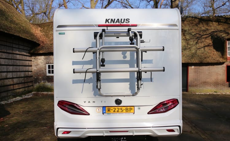 Luxe 2 persoons Knaus semi-integraal