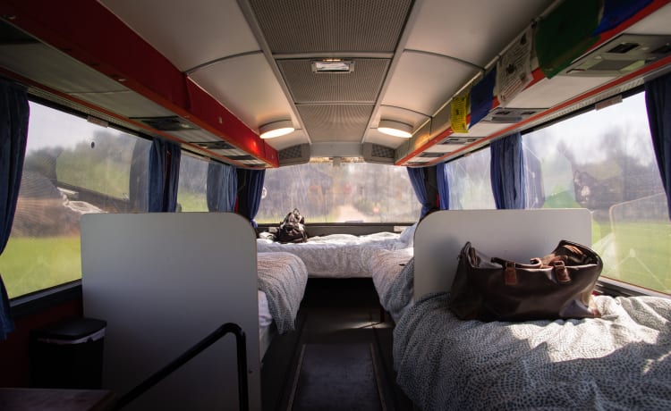 busavonturen – Un camper per auto da turismo da 8 persone per la tua avventura di viaggio