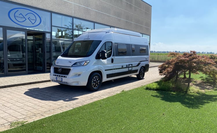 myrunvan – Bestelwagen HYMER FREE600 4 zitplaatsen