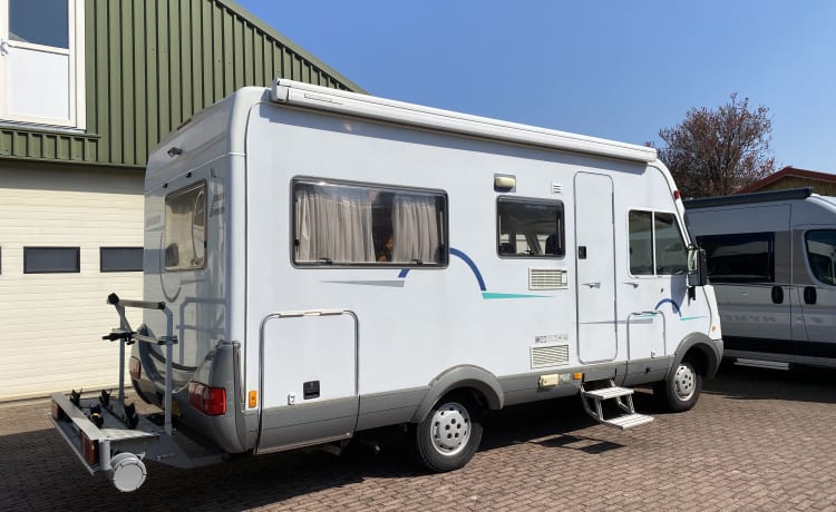 4p Hymer integrated uit 1998