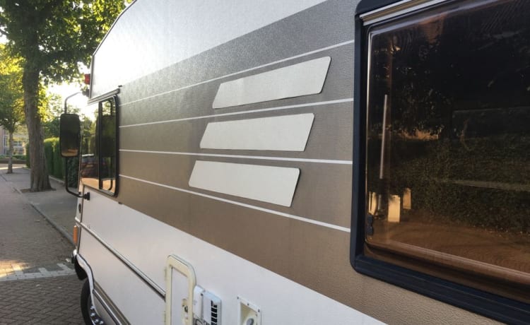 Heidi – Beautiful Classic Hymer