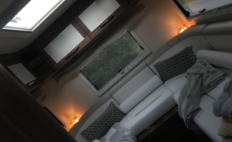 Jaggy Thistle – Jaggy Thistle Motorhome Hire no additional costs