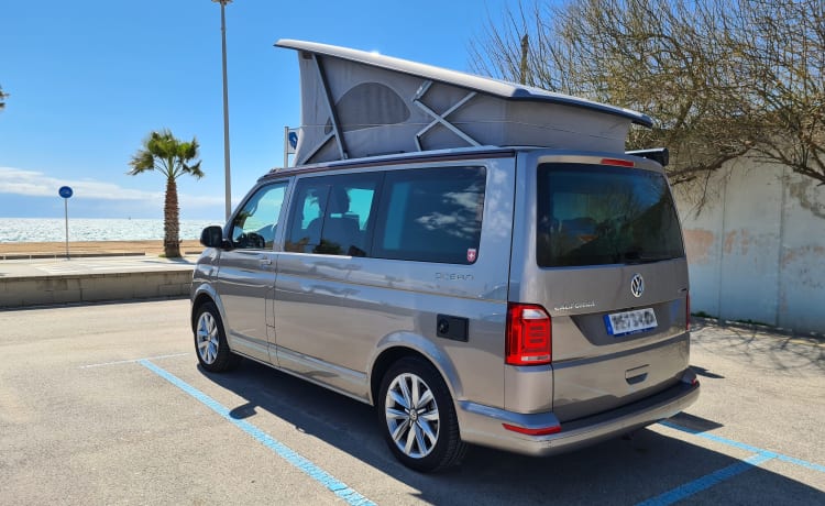 Alex's Van – Barcelona Camper Van Rental