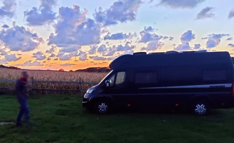 Finn de Campervan – 100% autonomy & comfort