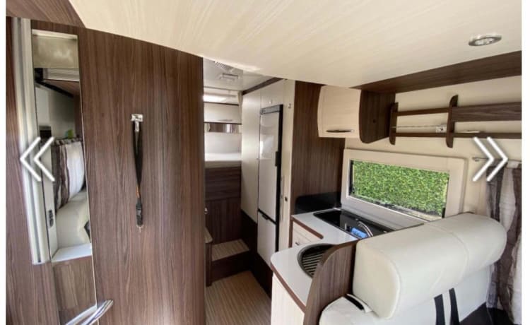 SUPER LUXURIOUS SPACIOUS AND COMPLETE