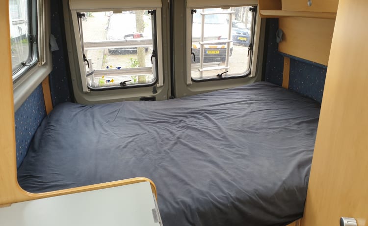 Camper completamente autosufficiente