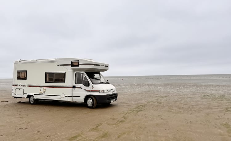 Swift kon-tiki  6 berth 1996