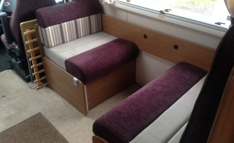 Indy – 6 berth Autotrail Arapaho 2013