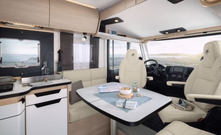 Integraal camper Rapido voor 4 personen, C86i , automaat met Airco