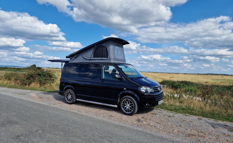 Linda’s wheels – VW Camper Van with pop top in Somerset