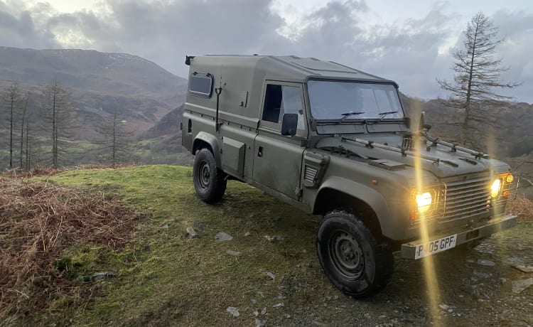 Wolf Defender camper – Land Rover Avonturier