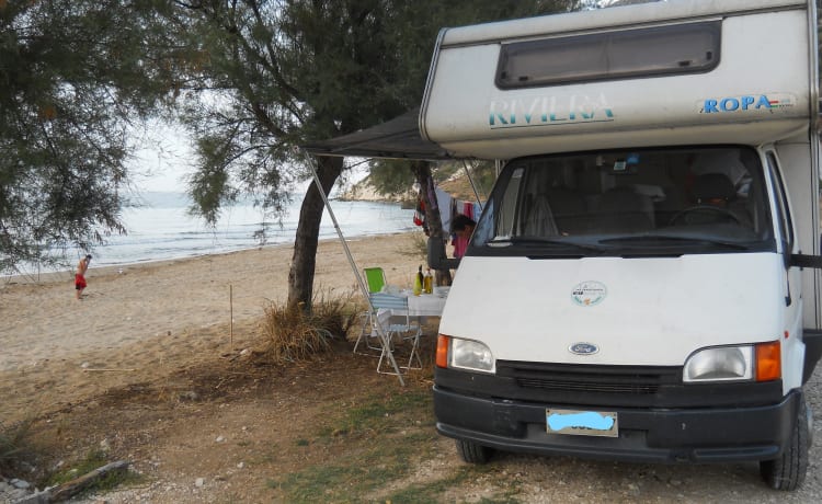 Camping-car équipé - 7 places