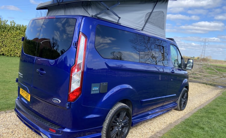 Toit Pop Top Luxe 4 Couchettes avec sièges Isofix - Ford Transit Custom