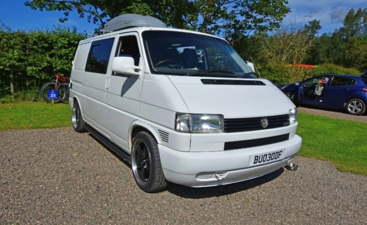 Garythecamper – Volkswagen Transporter T4 Wohnmobil 4 Schlafplätze