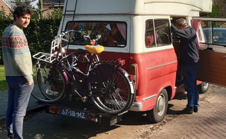 Tijdelijk onbruikbaar: Lady in Red – Tijdelijk onbruikbaar: Nostalgisch on the road