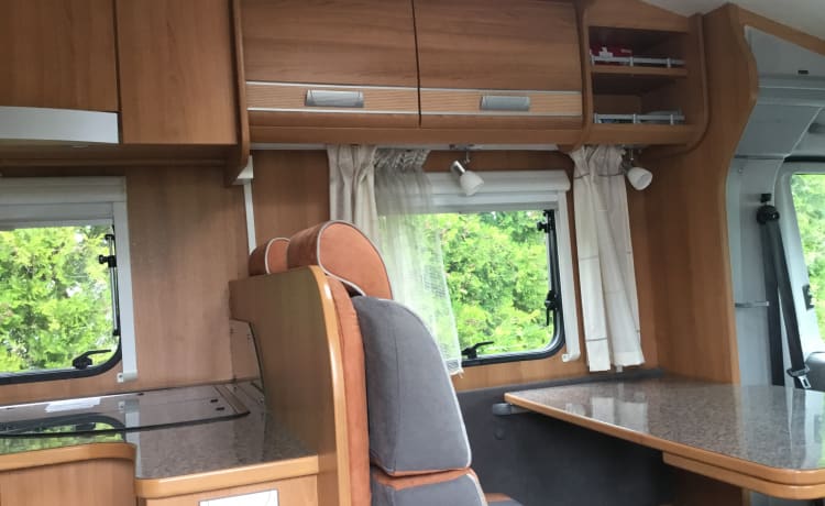 Geluk op wielen  – Dethleffs 3p camper integrated from 2011