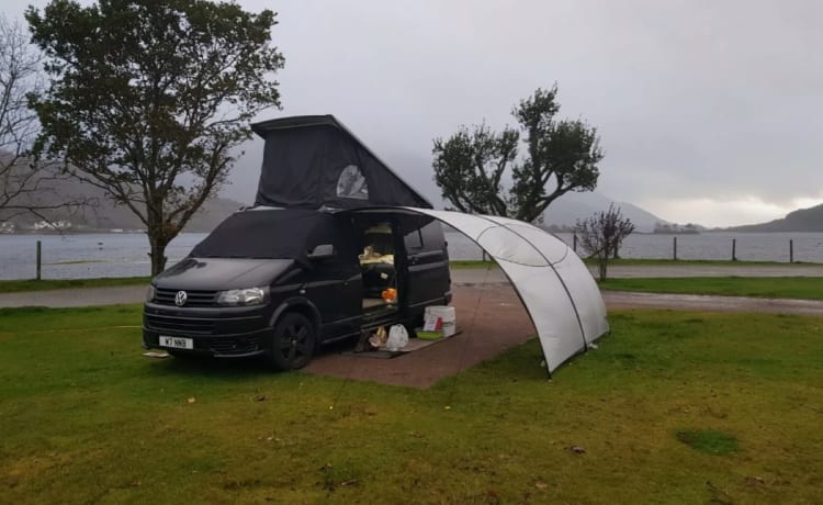 Monika – Vw family T5 -  LWB campervan sleeps 4 