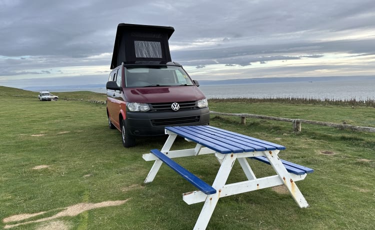 Sun Chaser – 4 berth Volkswagen campervan from 2011