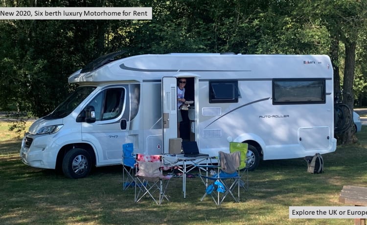 Baker's – 2020 Rollerteam 747, luxury Six berth Motorhome