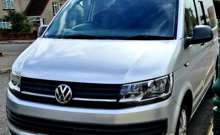 silver lady – VW TRANSPORTER SWB CAMPERVAN 4 slaapplaatsen