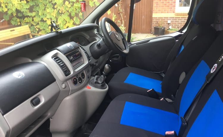 X-wing – Vauxhall Vivaro kampeerauto