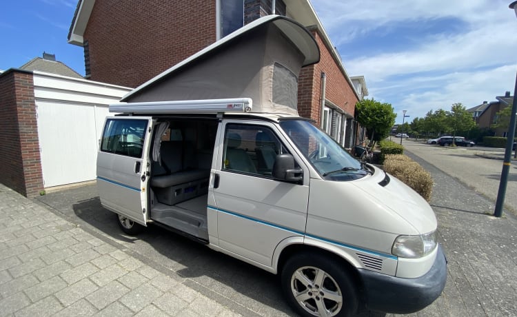 4p Volkswagen bus uit 1998