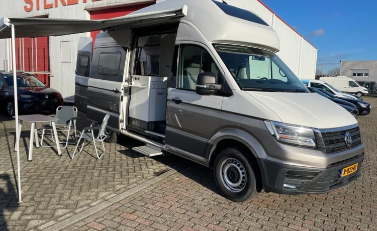 Volkswagen Grand California 600 4-seater Automatic