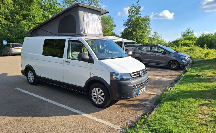 Gigis – Gigis – VW T5 langer Campervan