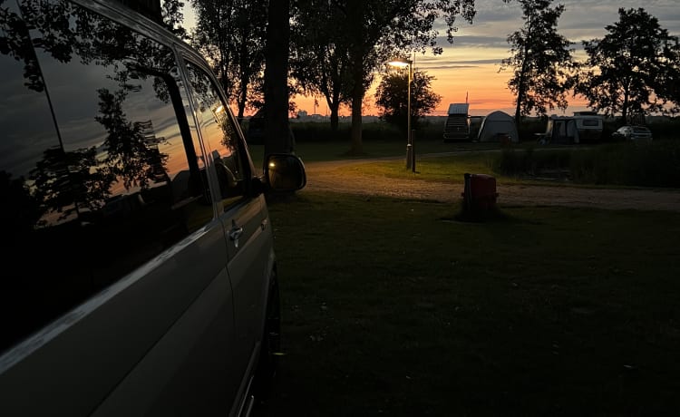 Billy – Our gorgeous twinkling Campervan