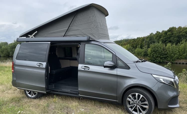 Nieuwe Luxe Mercedes Marco Polo '22 voor 4 personen