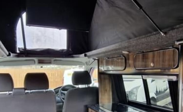 Sundance – 4 berth Volkswagen campervan from 2010