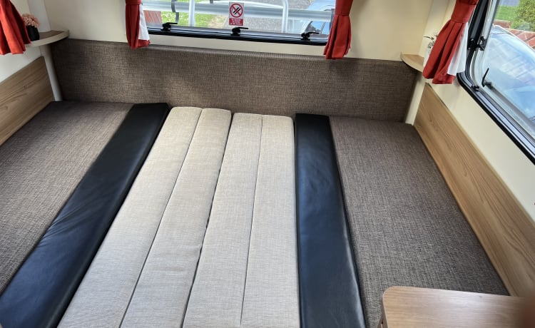 Bisye – 6 berth Bailey semi-integrated from 2016