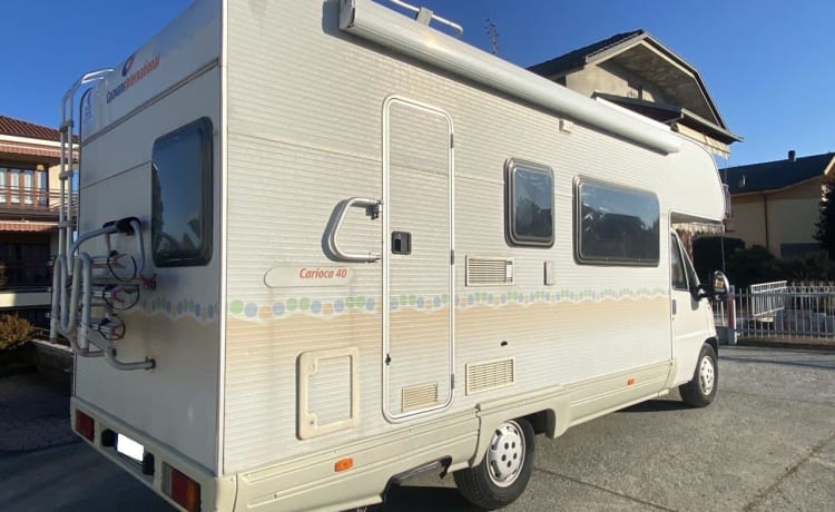 Dookie – CARIOCA DUCATO 6 BEDS