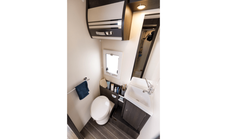 Brand new Luxury Motorhome 2022 - fully equipped