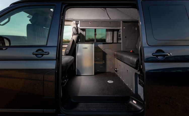 The Freewave Bus – High Spec VW T6 Campervan