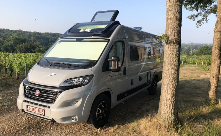 NIO – Nieuwe VAN/Camper, genieten met twee in de natuur!