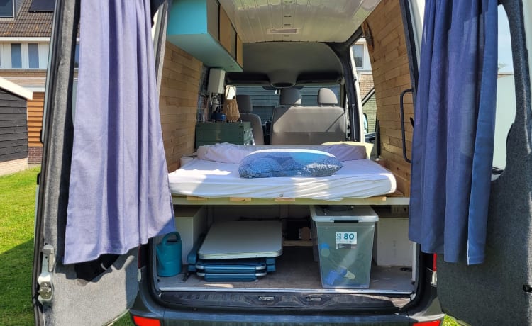 Surfisbus – Crafter camper 2 + 1