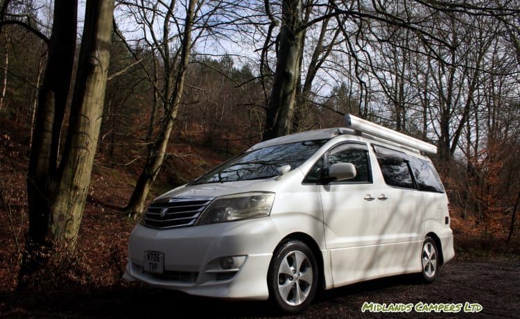 Skye – Toyota-camper met 4 slaapplaatsen uit 2005