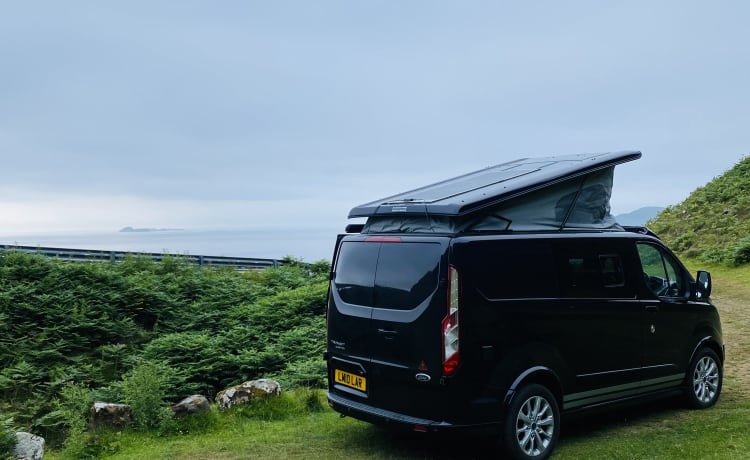 Teddy – Ford Transit Custom (4 berth)