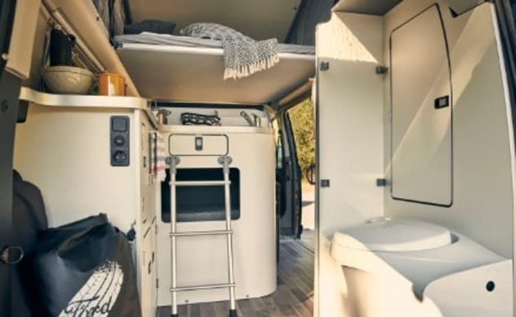 Vantura – Full option Ford Nugget plus Trail campervan 