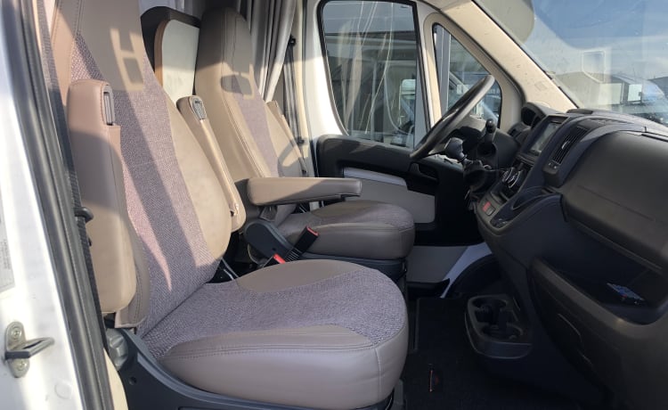 Kuifje – Top Wohnmobil 6 Personen