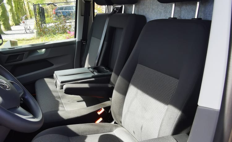 Confortable Volkswagen T6.1 personnalisé (automatique !)