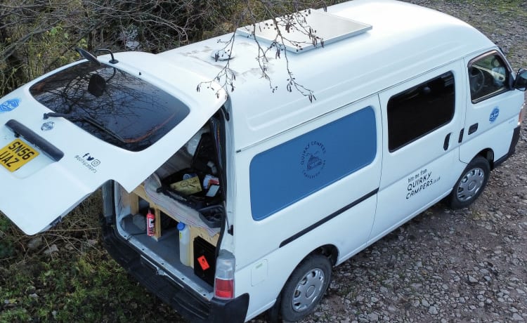 Kashtan  – Nissan-camper met 3 slaapplaatsen uit 2010