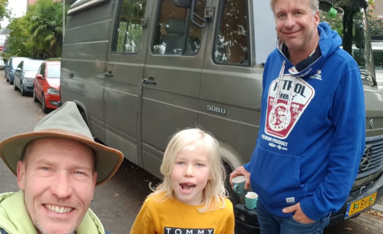 Groene Gast – Groene Gast: uniek avontuur in retrocamper!