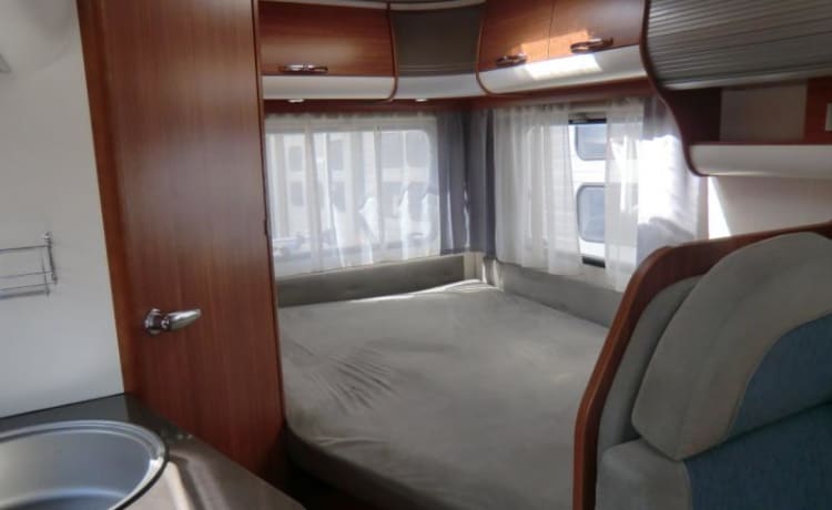 Comfortable 3 to 4 person Adria Sport 573 DF.