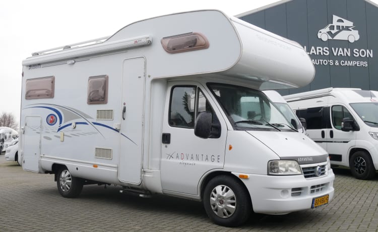 Dethleffs Advantage Elegance Alkoof 4 Personen!!